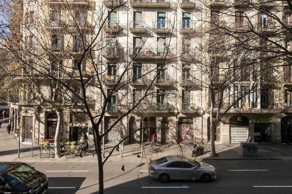 Consell Cent Apartment I 3 Dormitorios Eixample — Photos 2